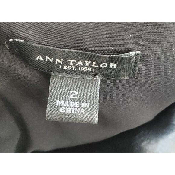 Ann Taylor Women's Black Virgin Wool Scoop Neck Short Sleeve Knee Length Dress 2 - Picture 8 of 10